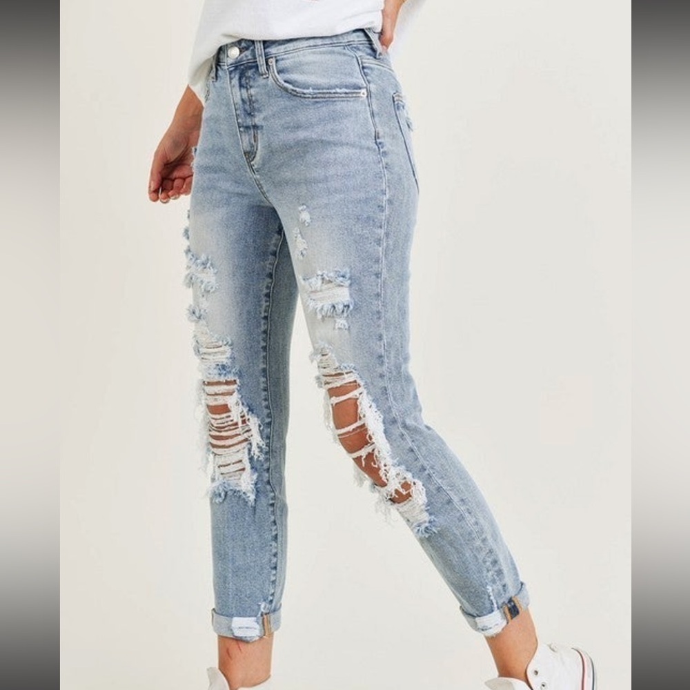 Risen relaxed fit roll up skinny jean 7/28 NWT